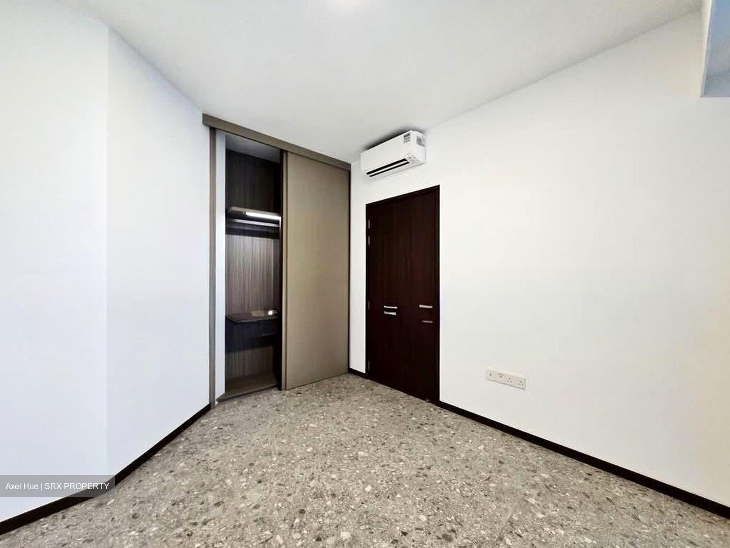 One Pearl Bank (D3), Apartment #530277851